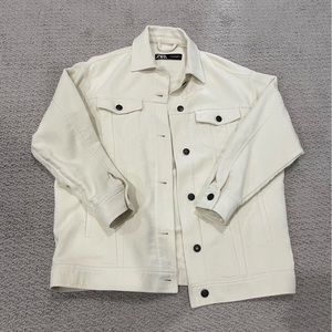 Zara cream shacket size XS